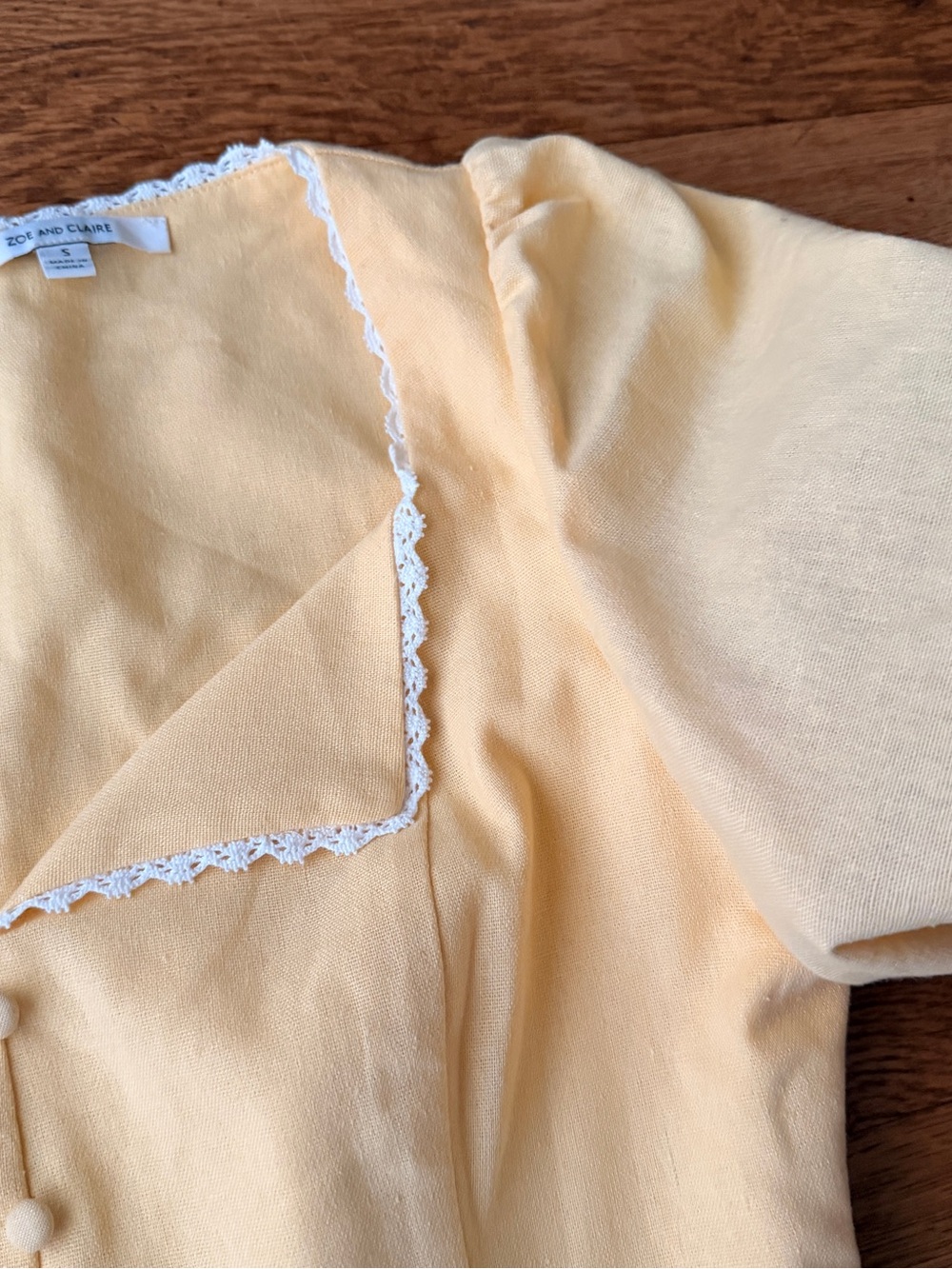 Yellow Button-Front Floral Hem Dress - Picture 5 of 7